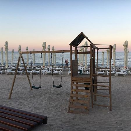 Ely Residence Mamaia Ngoại thất bức ảnh